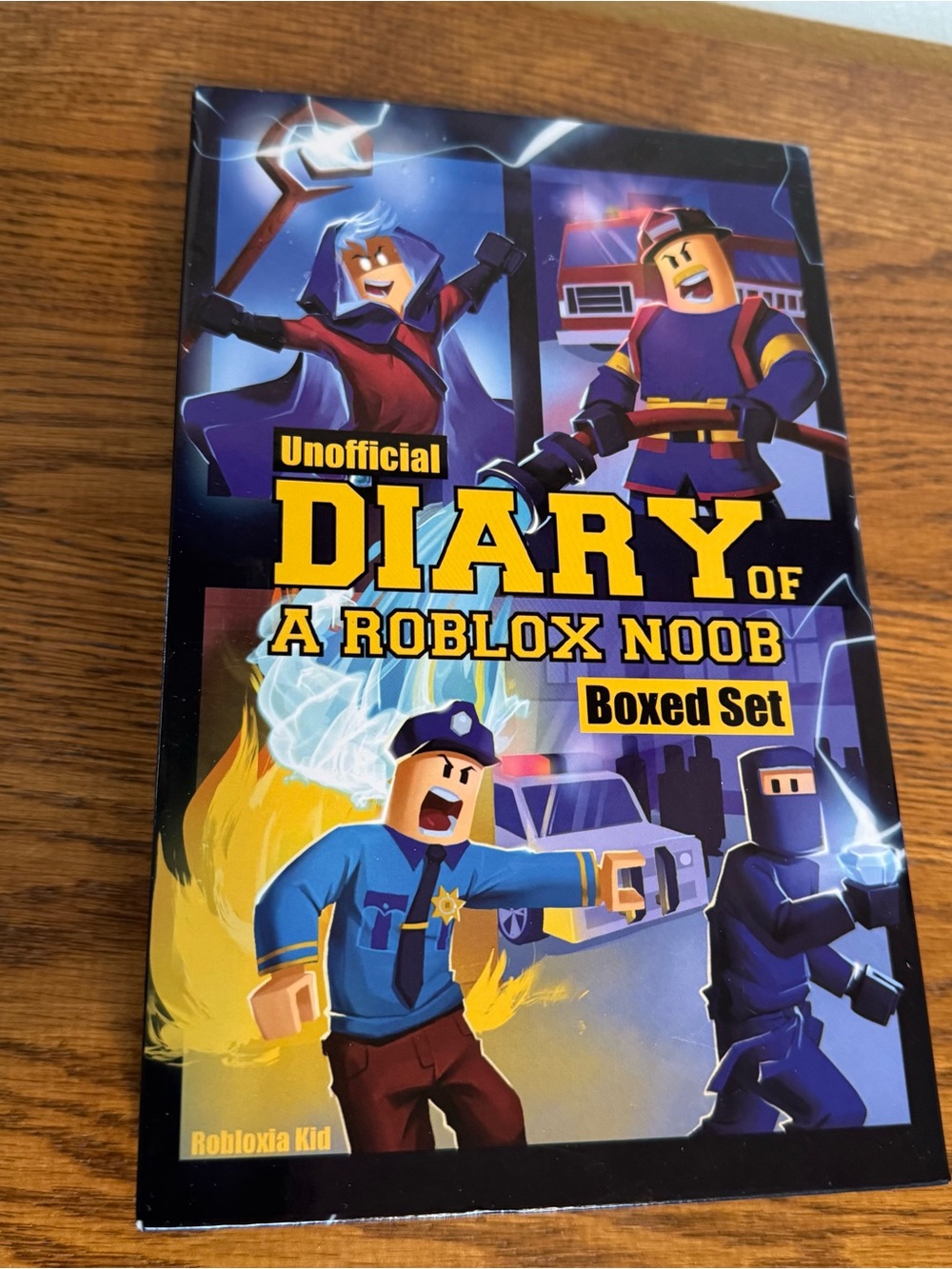Unofficial Diary of a Roblox Noob Boxed Set - Blue Cover